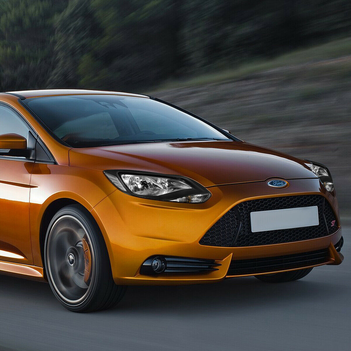 Faros Ford Focus 2012-2014 Fondo Negro Cuartos Transparente